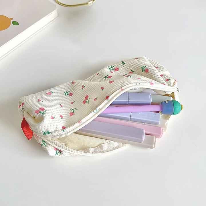 KOJA 1PC Kawaii Floral Fresh Style Pencil Bag Small Flowers Pencil